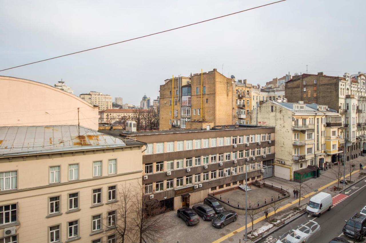 Дизайнерські Апартаменти У Центрі Біля Цуму Kiev Luaran gambar